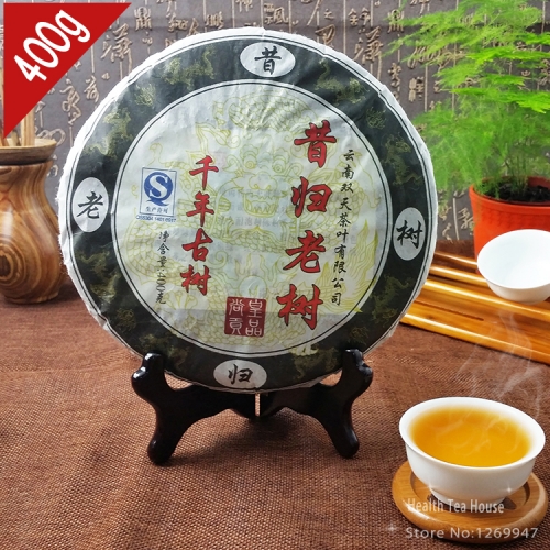 2012  Shen Puerhg Shuang Tian Xi Gui Ancient Tea Tree Raw Puer  Chinese Puerh Tea cake, with a Smoky Aroma, 400g