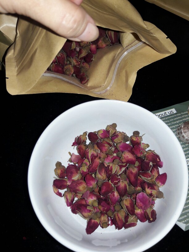 Fullchea - 100 Pure Natural Dried Rose Buds - 4Oz114G - Premium Food-grade Fragrant Rosebuds Dried Flowers - Perfect Choice for Rose Tea, Baking, Cra