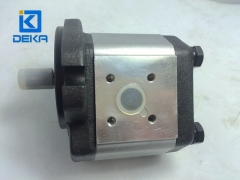 DEKA  gear pump 1PF2G240/008LR20MR