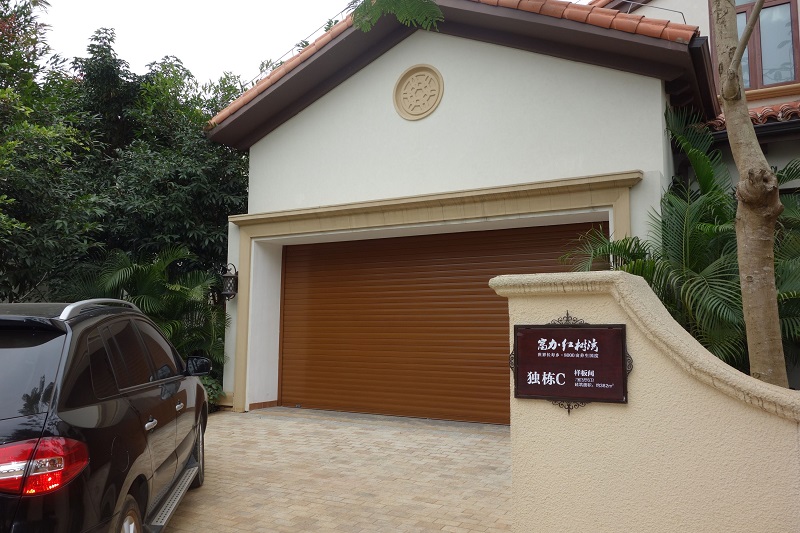  SA 100 aluminum rolling shutter door