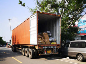40 feet container of galvanized steel roller shutter doors to Nigeria