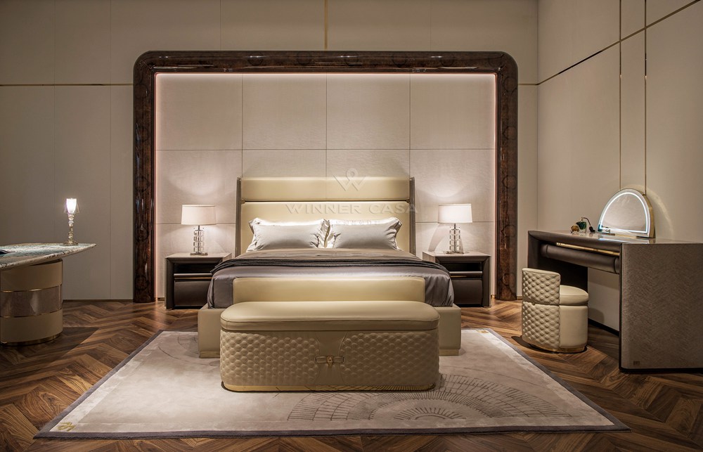 Leather Upholstery Headboard High End King Size Bed