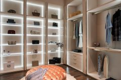 Modern Elegant High End Italian Furniture Walk In Closet
