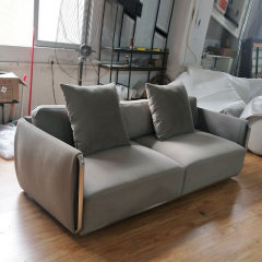 Tay vịn &amp; tựa lưng của sofa Cấu trúc làm bằng khung thép không gỉ với bọt mật độ cao