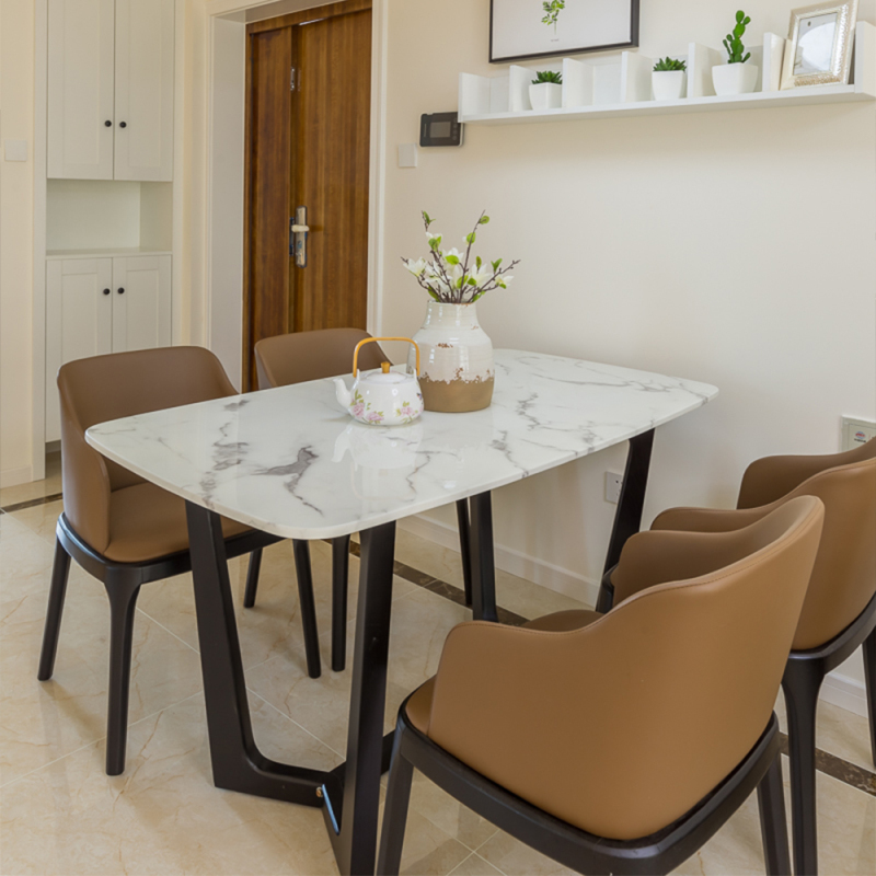 MDF lacquer in matte black and ashwood in matte black dining table