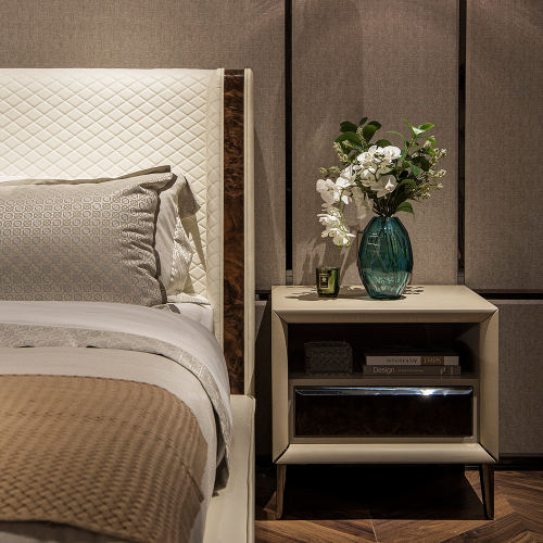 Leather King Size Deluxe Design Bed