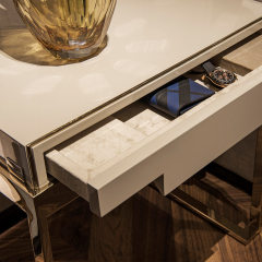 Metal Frame Elegant Design Dressing Table With Mirror