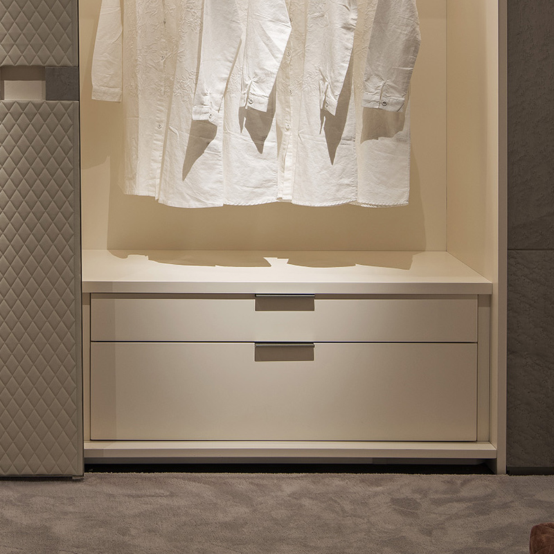 Contemporary Deluxe Sliding Door Design Wardrobe