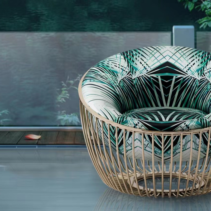 Modern Furniture Resort-Style Lounge Chair