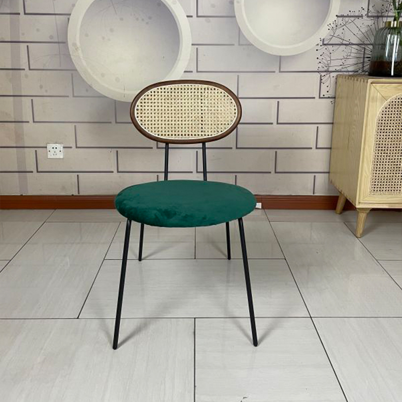 Italian style simple metal frame comfortable upholstered dining chair