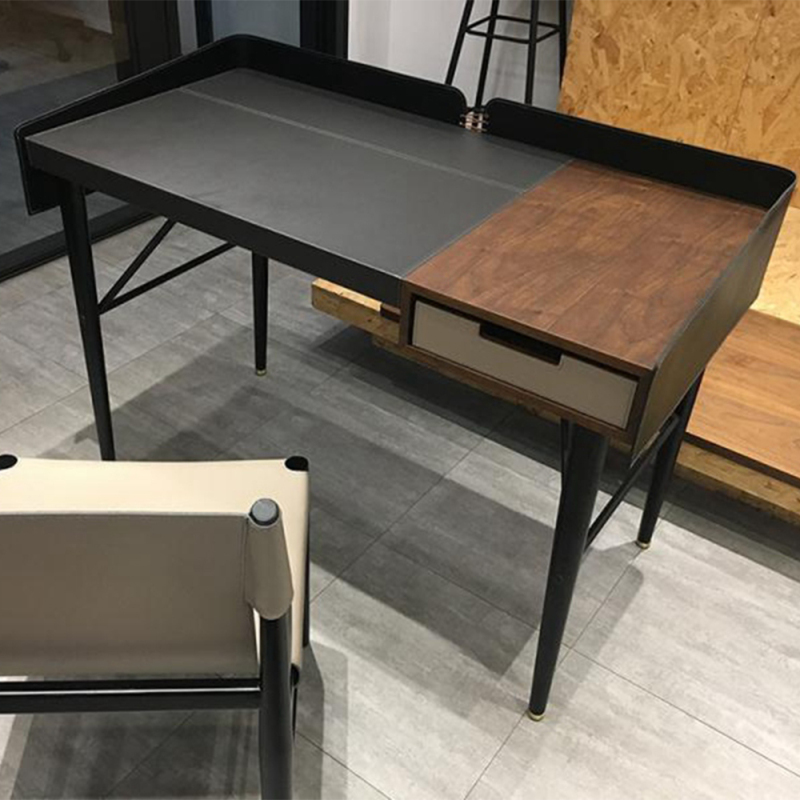 Contemporary Metal Frame Simple Home Furniture Study Desk