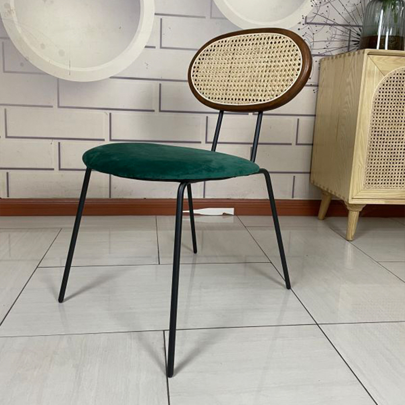 Italian style simple metal frame comfortable upholstered dining chair