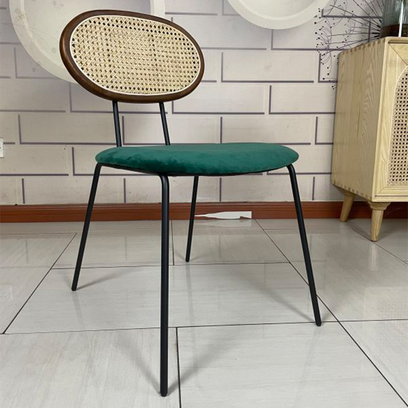 Italian style simple metal frame comfortable upholstered dining chair