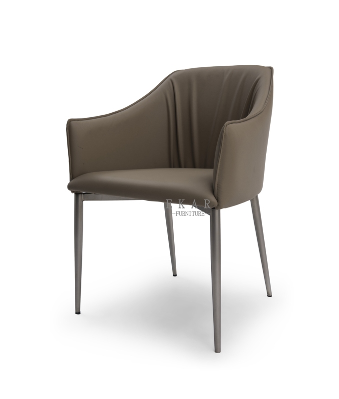 Matel base in nickel brushed dining chair