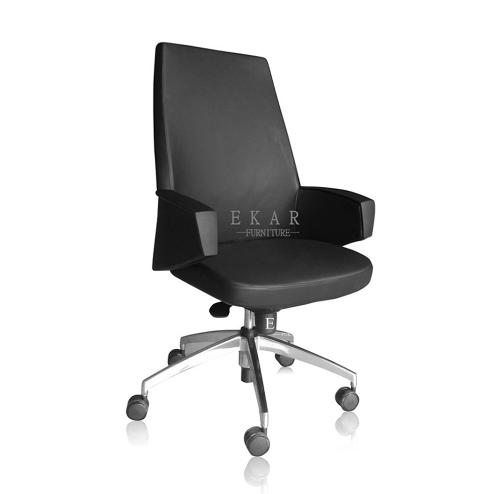 Top-grain leather ergonomic chair