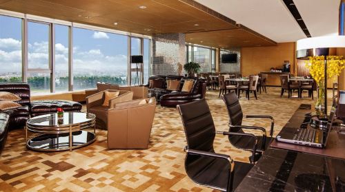 Redefining Luxury Accommodation: EKAR FURNITURE Elevates the Crowne Plaza Huadu with Bespoke Design Solutions