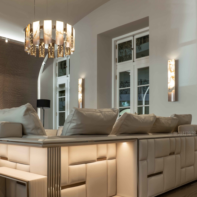 Contemporary Metal Pendant Light for Living Rooms