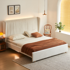 Distressed Design Bed - Vintage Charm for Your Bedroom