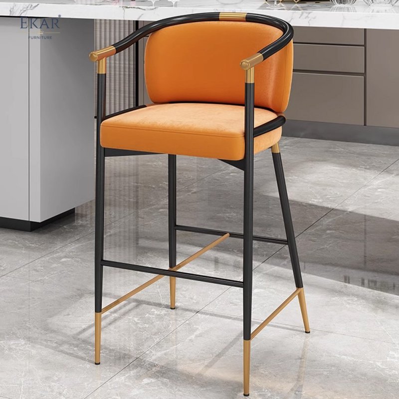 Metal Leg High Bar Stool