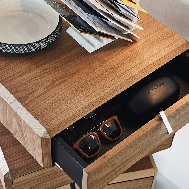 EKAR FURNITURE Modern Nightstand - Functional and Stylish Bedside Storage Solution