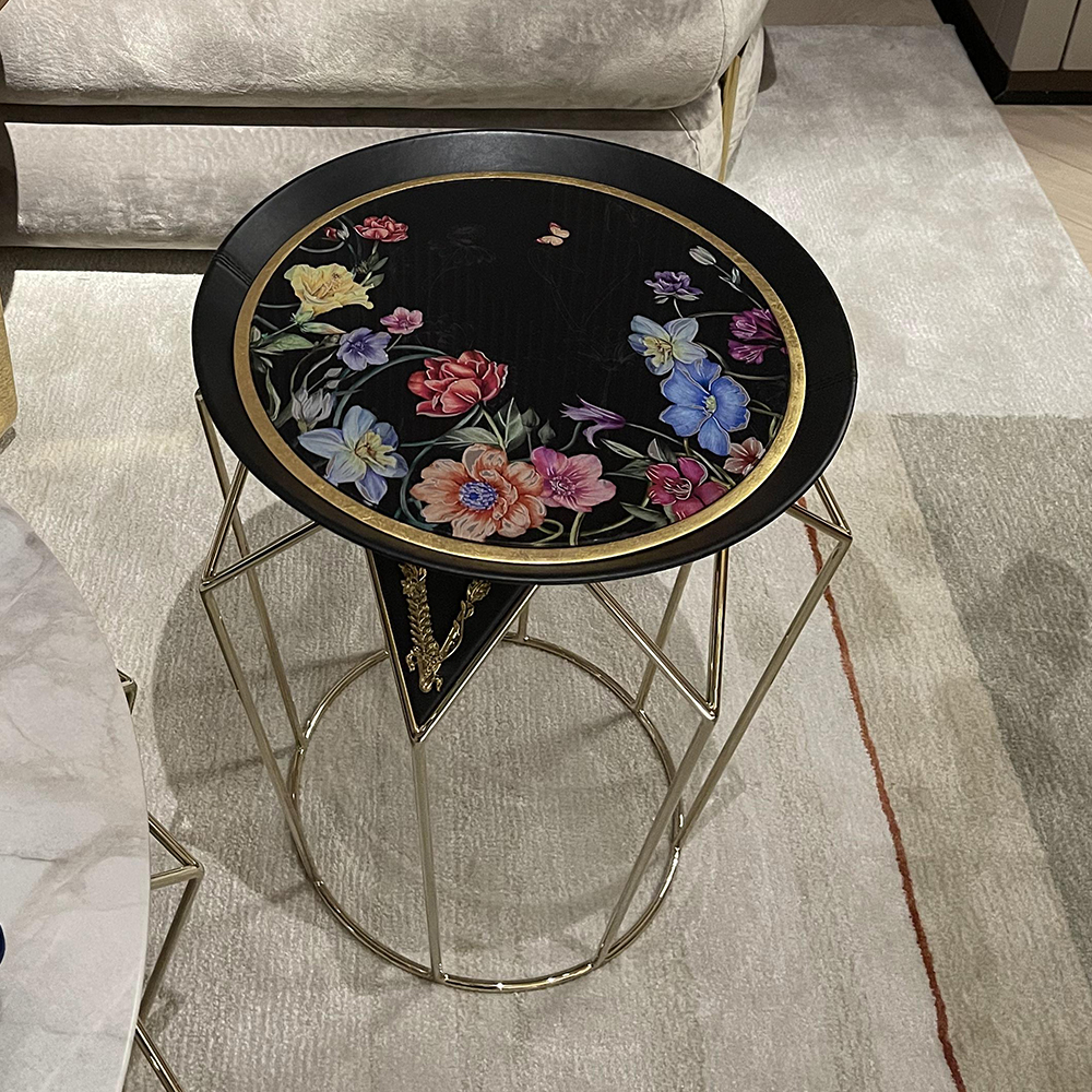 Stainless Steel Corner Table with Exquisite Flower Painted Design