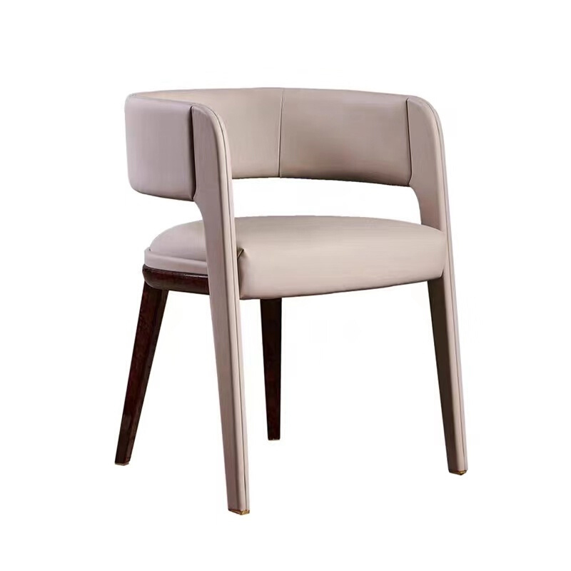 Modern Chic Dining Chairs: Stylish Dining Spaces