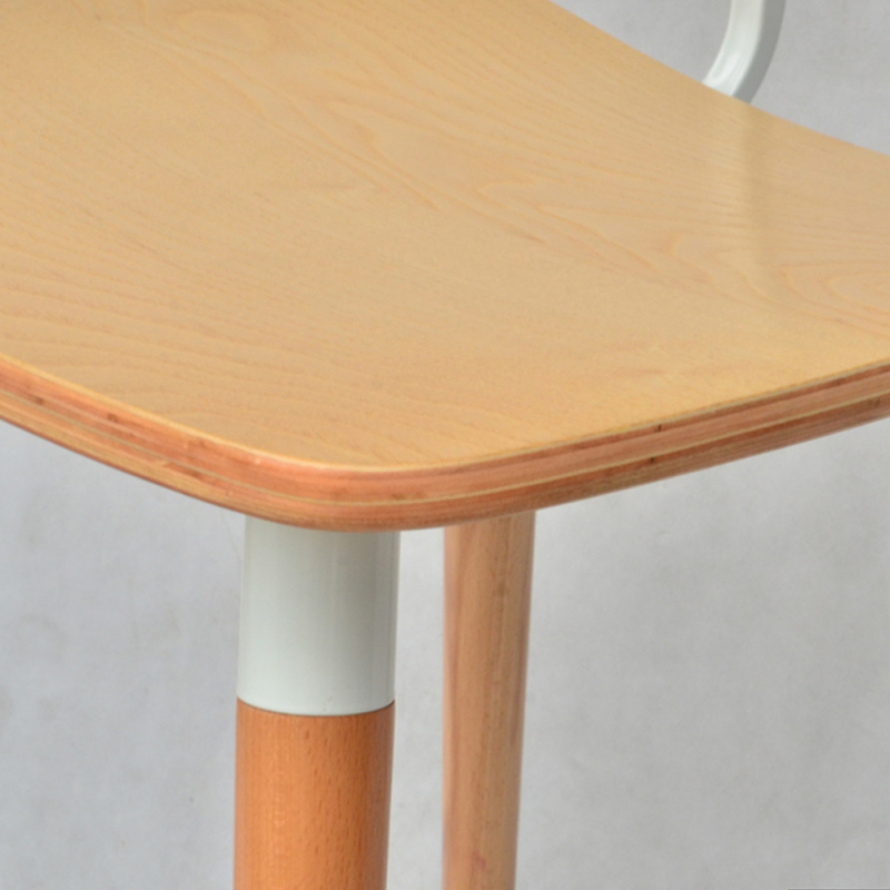 Contemporary Design Bar Stool: Sleek Elegance for Modern Spaces