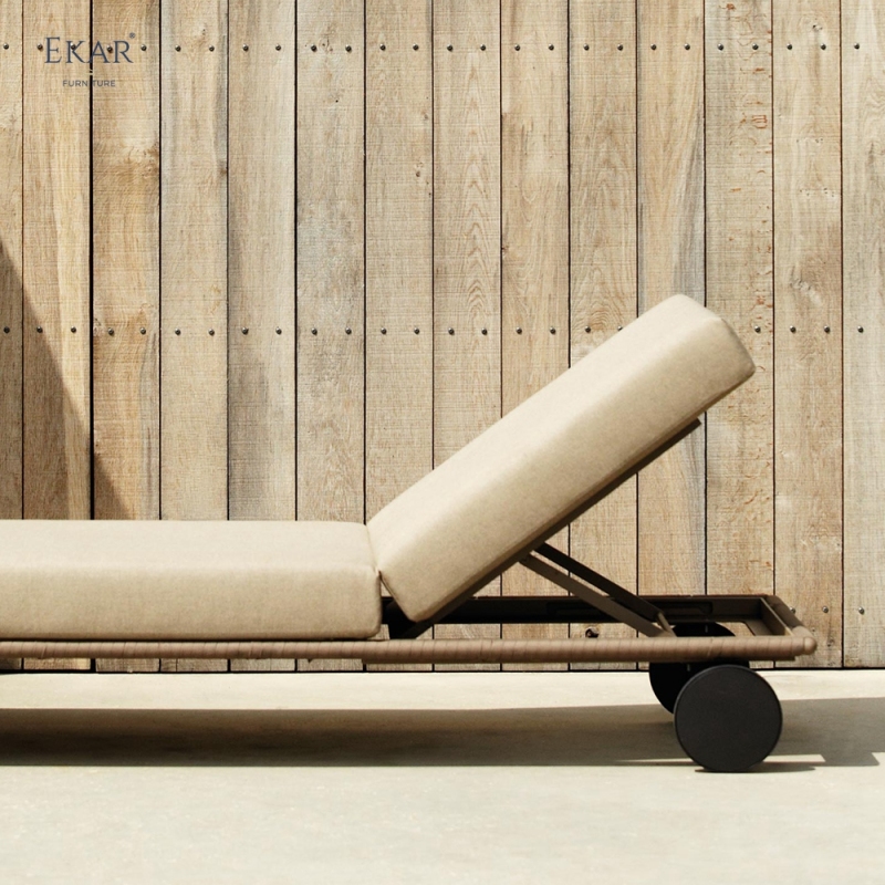 Premium Outdoor Lounge: Ultimate Comfort for Outdoor Relaxation