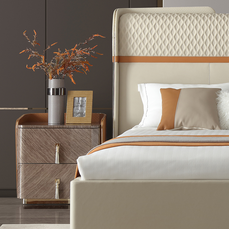 Wood Veneer Grid Pattern Bed - Contemporary Design for Modern Bedrooms