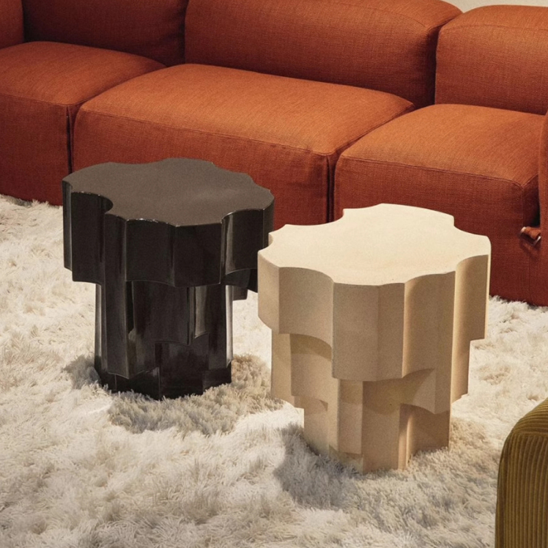 New unique shape outdoor decorative corner table