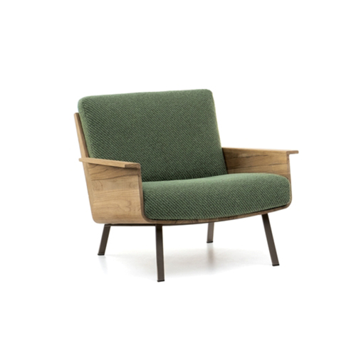 Elegant Outdoor Wooden Lounge Chair for Relaxation