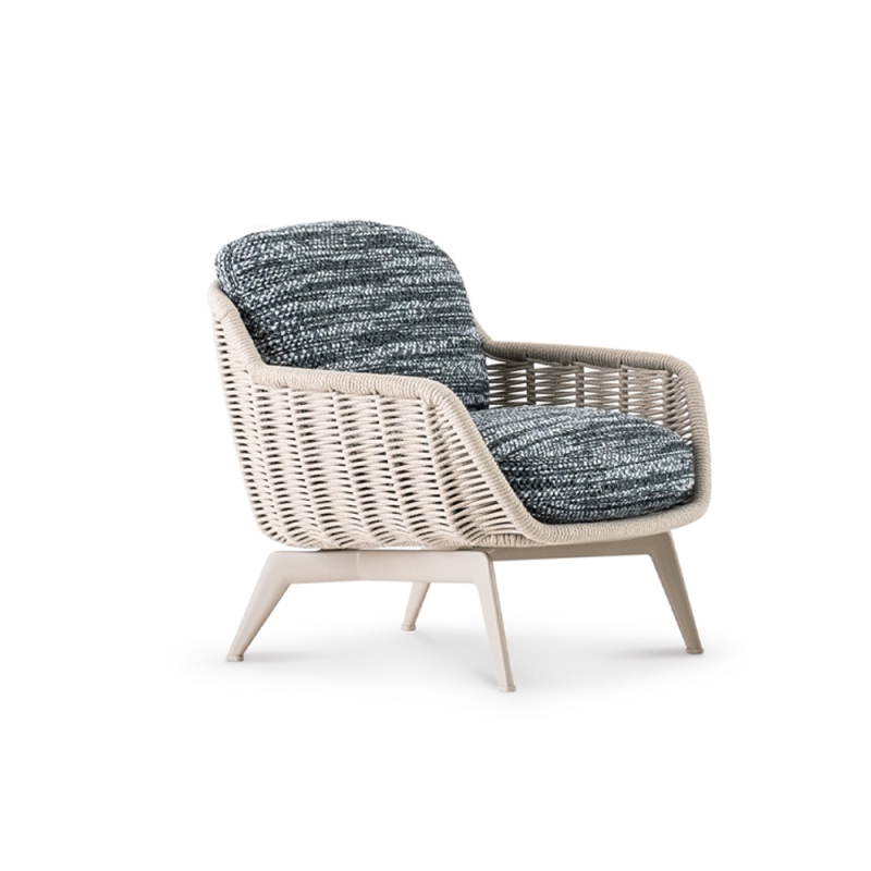 Elegant Rattan Lounge Chair and Ottoman Set for Outdoors