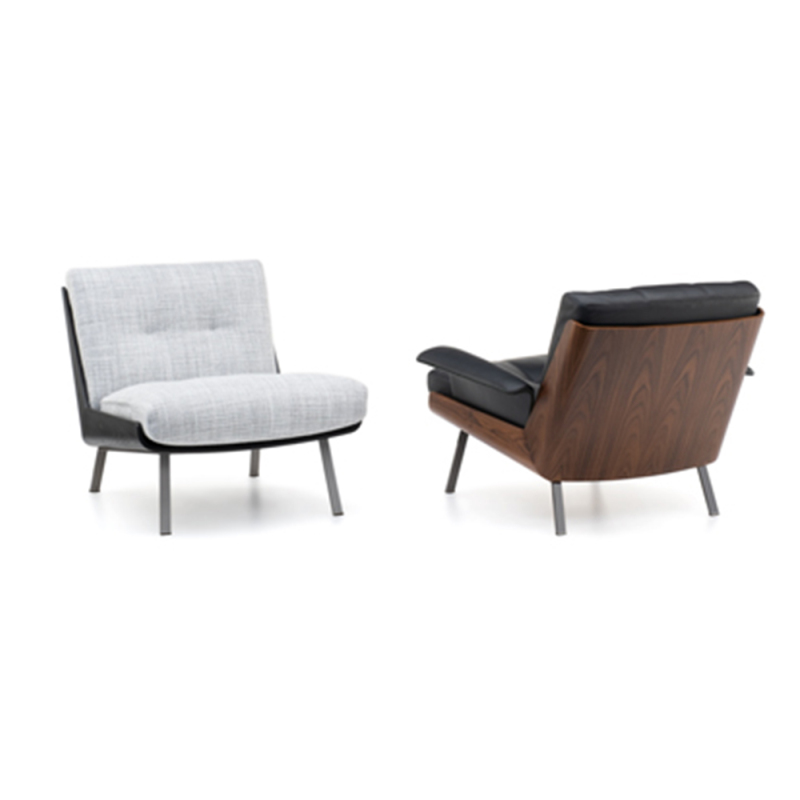Elegant Outdoor Wooden Lounge Chair for Relaxation