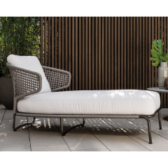 Waterproof Fabric Outdoor Chaise Lounge with Metal Legs