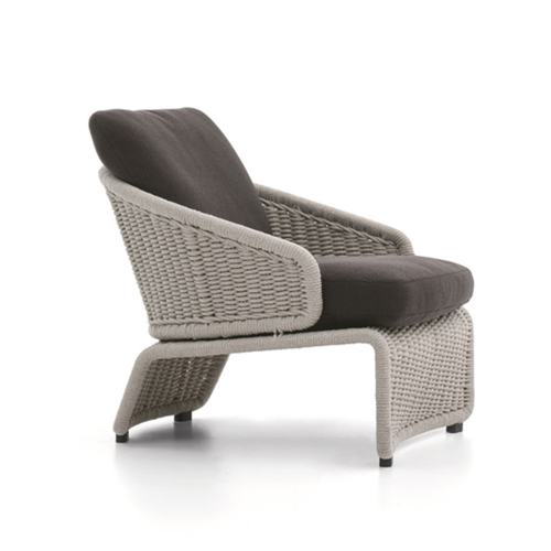 Elegant Outdoor Rattan Lounge Chair with Ottoman