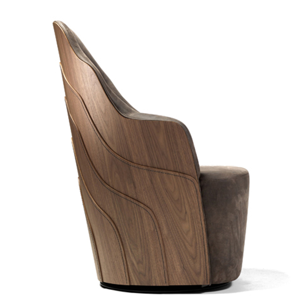 Sleek Walnut Grain Lounge Chair with Satin Finish