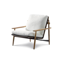Stylish Wicker Design, Perfect for Modern Patios, Gardens, and Outdoor Relaxation