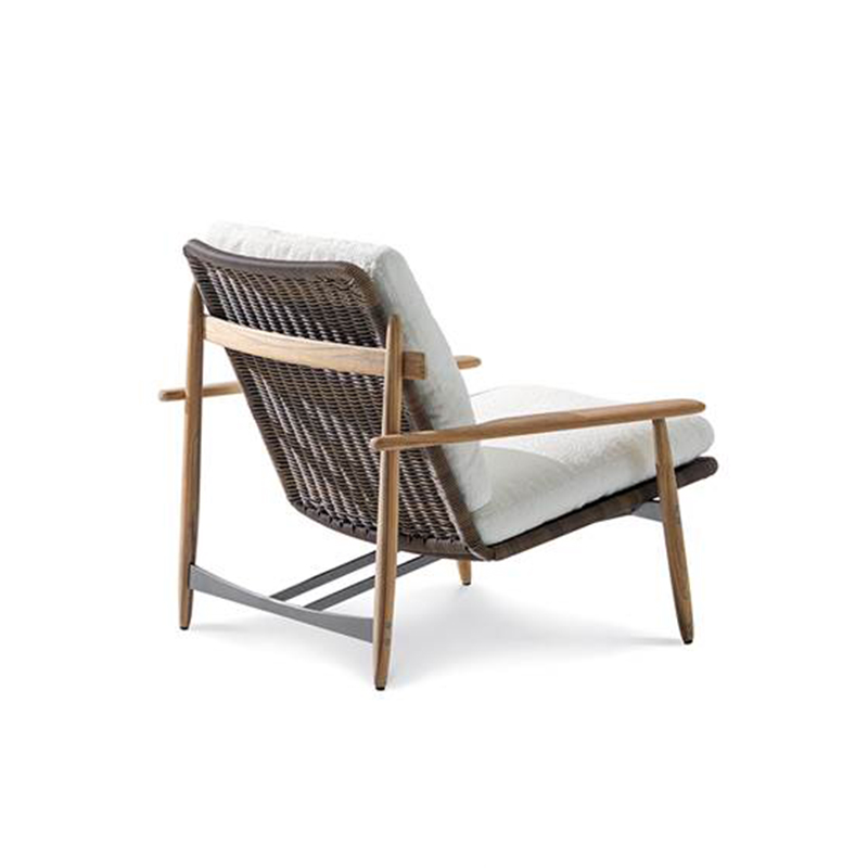 Stylish Wicker Design, Perfect for Modern Patios, Gardens, and Outdoor Relaxation