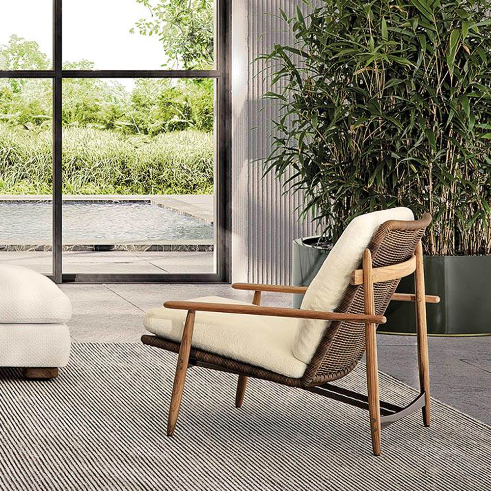 Stylish Wicker Design, Perfect for Modern Patios, Gardens, and Outdoor Relaxation