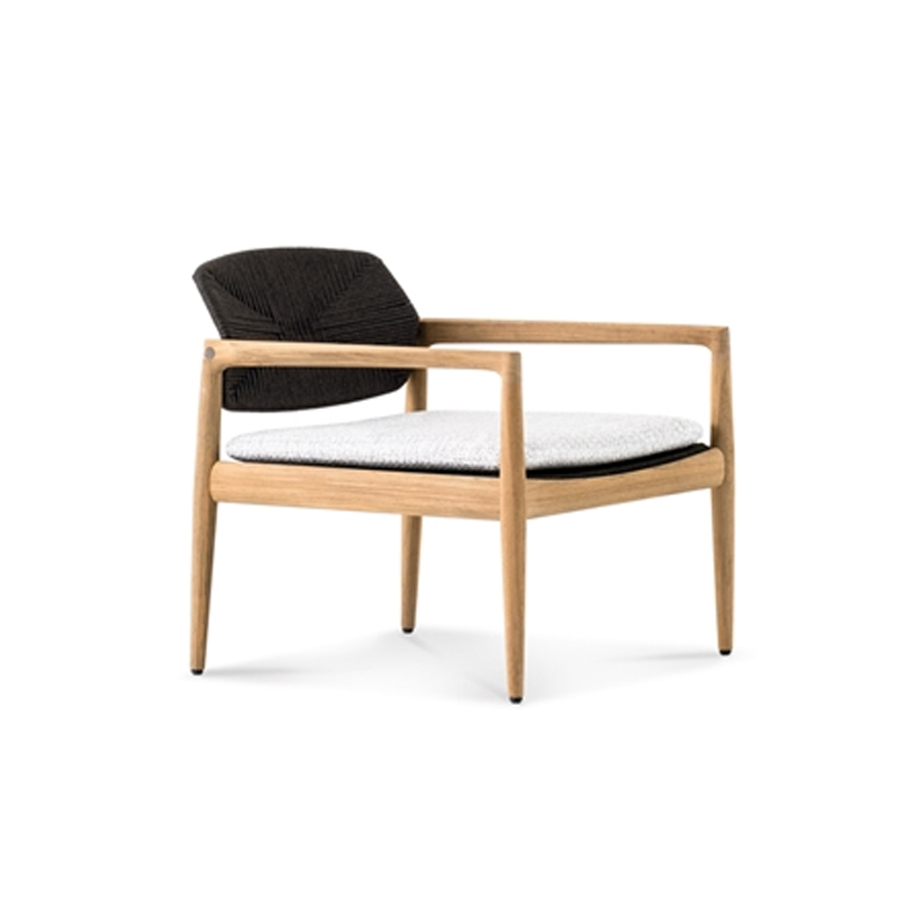 Modern Outdoor Leisure Chair – Sleek Design for Patios and Gardens
