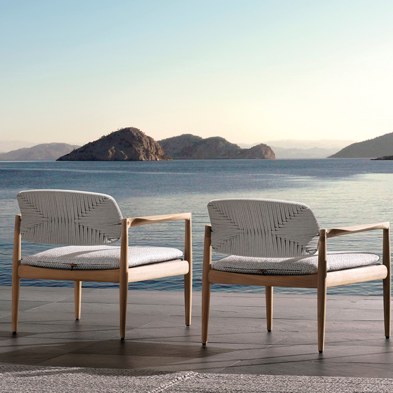 Modern Outdoor Leisure Chair – Sleek Design for Patios and Gardens