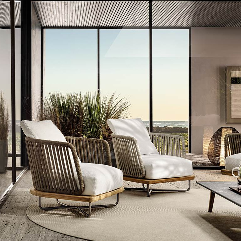 Modern outdoor waterproof wicker armchair – perfect for patios, gardens and balconies
