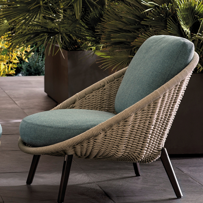 Modern Wicker Lounge Chair and Ottoman Set for Outdoor Relaxation