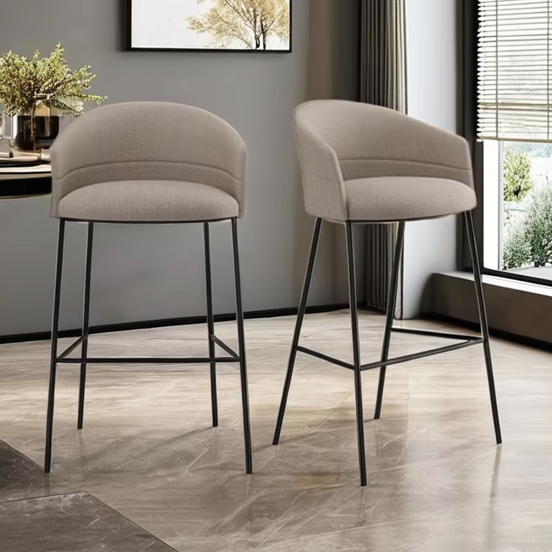 Modern Bar Stool – Sleek Design with Durable Metal and Natural Materials