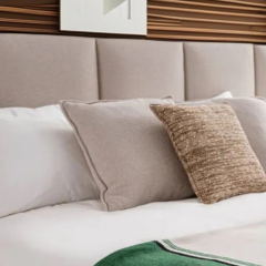 Modern Widescreen Bed – Sleek Design for Ultimate Bedroom Comfort and Style