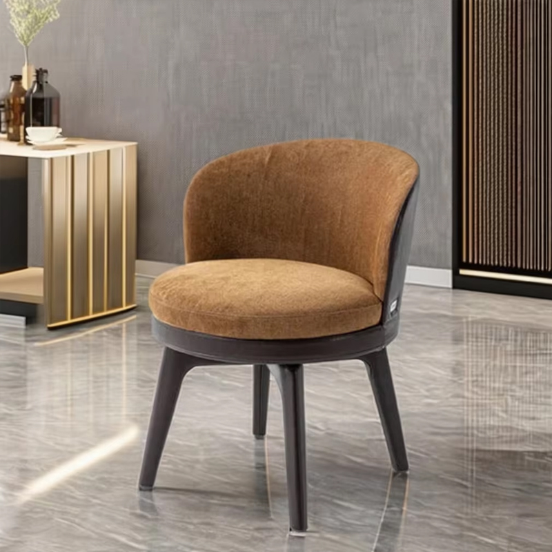 Modern Saddle Leather Dining Chair – Sleek Design with Comfortable Armrests