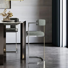 Modern Padded Bar Stool – Comfortable Design with Elegant Armrests and Metal Legs