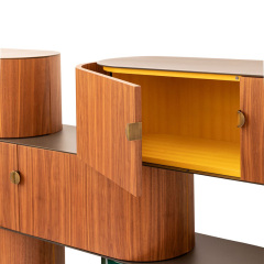 Modern Wooden Hallway Cabinet – Sleek Design with Ample Storage and Elegance