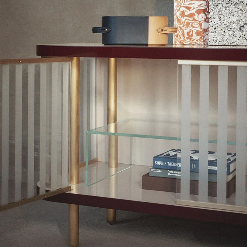 Modern Glass TV Cabinet – Sleek Design with Functional Storage Solutions
