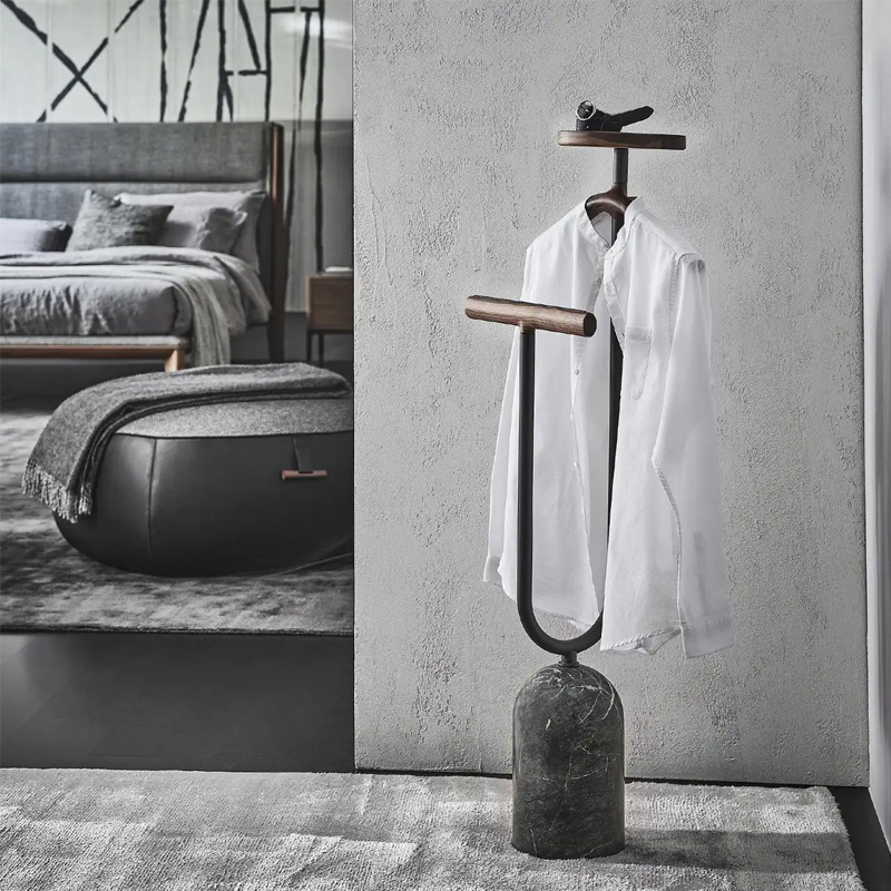 Modern Wooden Coat Rack – Sleek Design with Ample Hanging Space